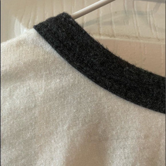 Stranger Things T-Shirt - Picture 5 of 7